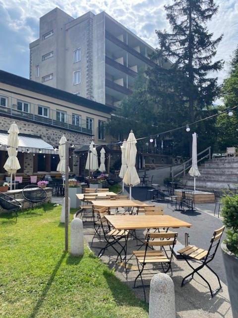 Residenz Alpina Im Kurhaus Apartamento Lenzerheide Exterior foto