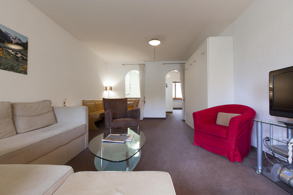 Residenz Alpina Im Kurhaus Apartamento Lenzerheide Quarto foto